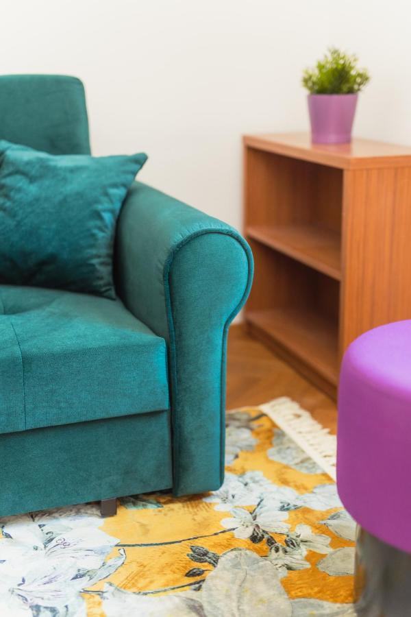 Top Location City Centre Condo In Historic Building With Free Garage Parking Ljubljana Extérieur photo